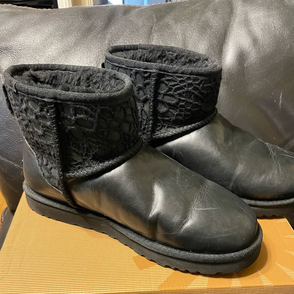 Black Uggs Lace Women's Boots